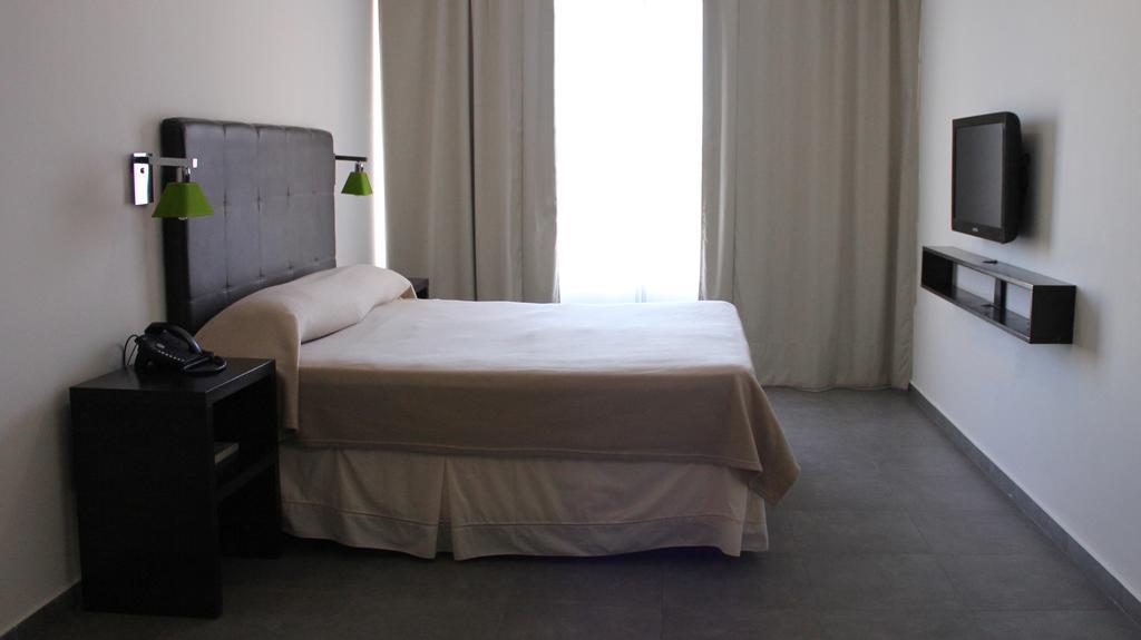 Hotel Neu 354 Neuquén Esterno foto