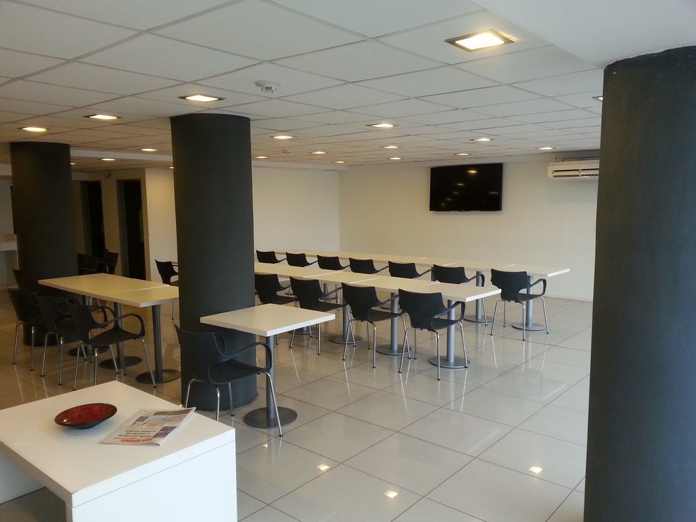 Hotel Neu 354 Neuquén Esterno foto